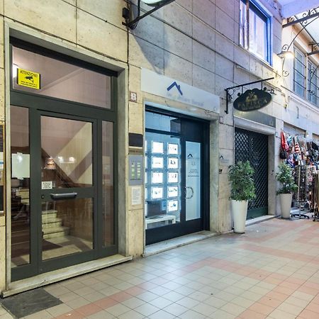 Im International 1 - Galleria Raggio 3/9 Рапало Екстериор снимка